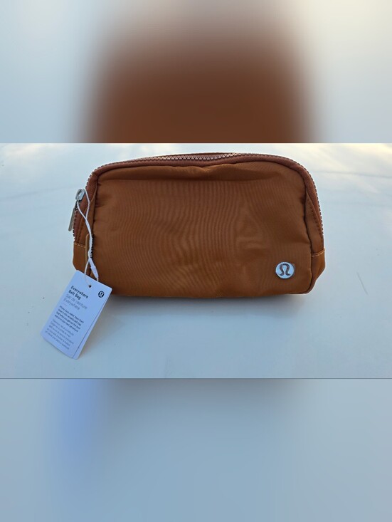 lululemon athletica Handbags - lululemon athletica Women's Rust Body Bag